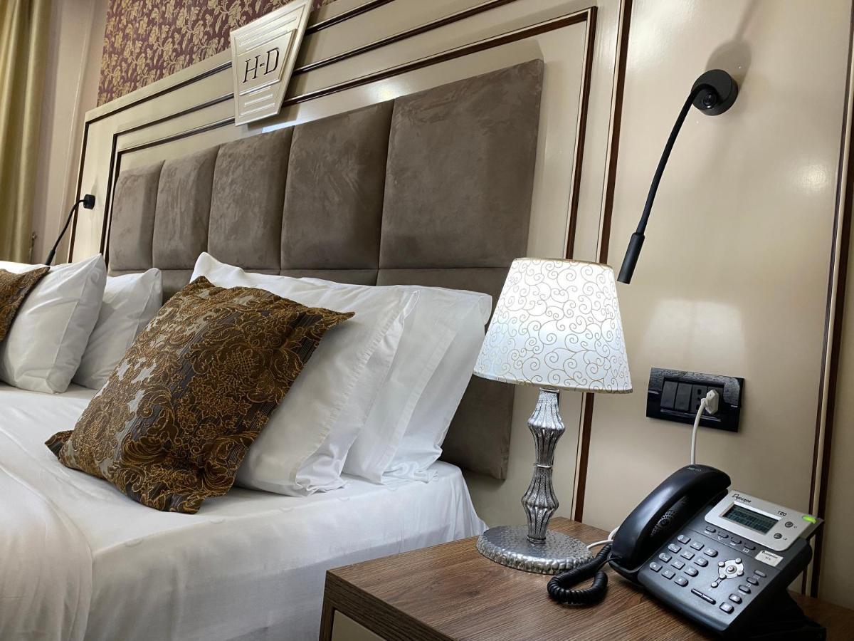Deluxe Hotel 4*