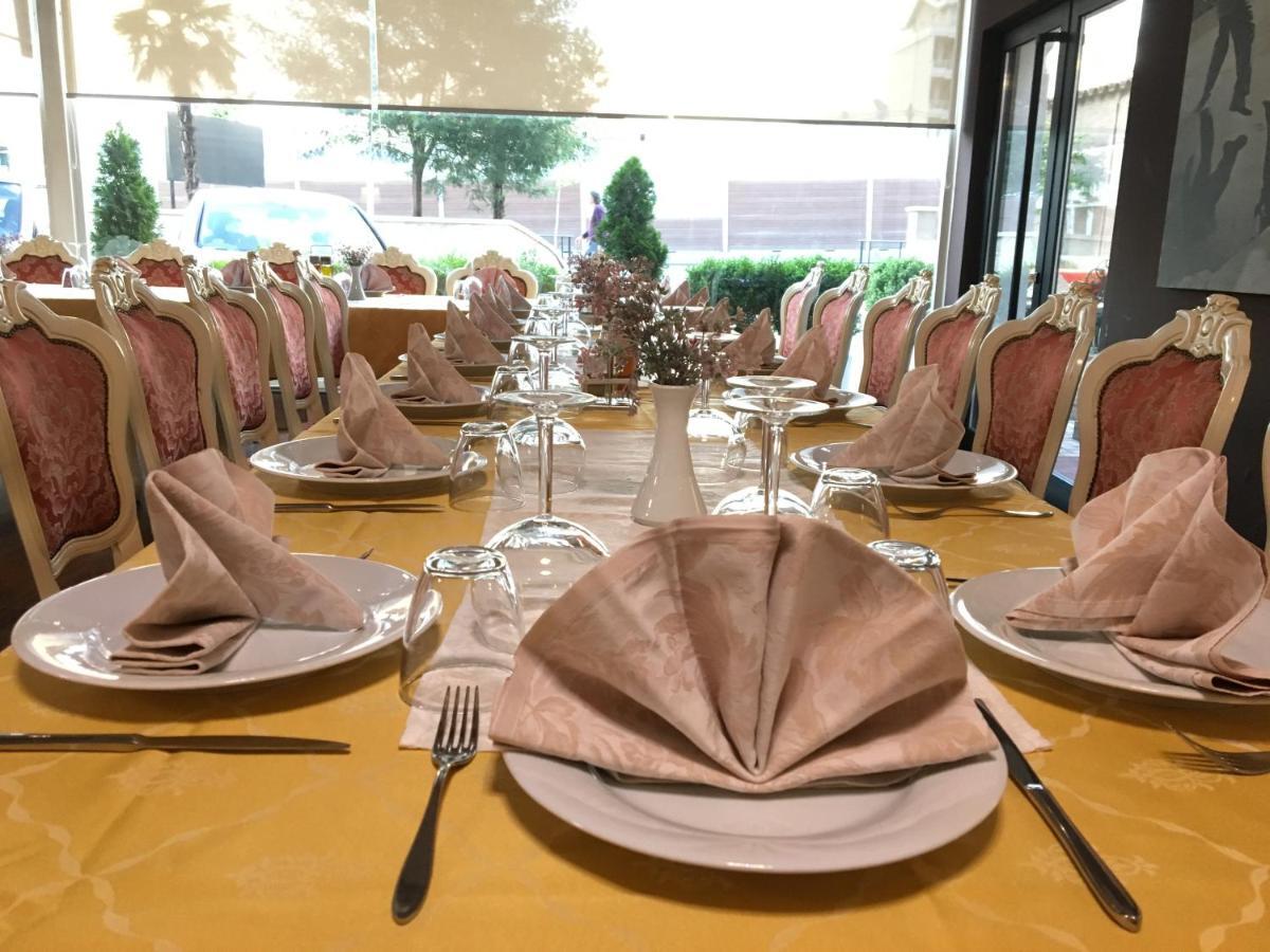Hotel Deluxe 4*